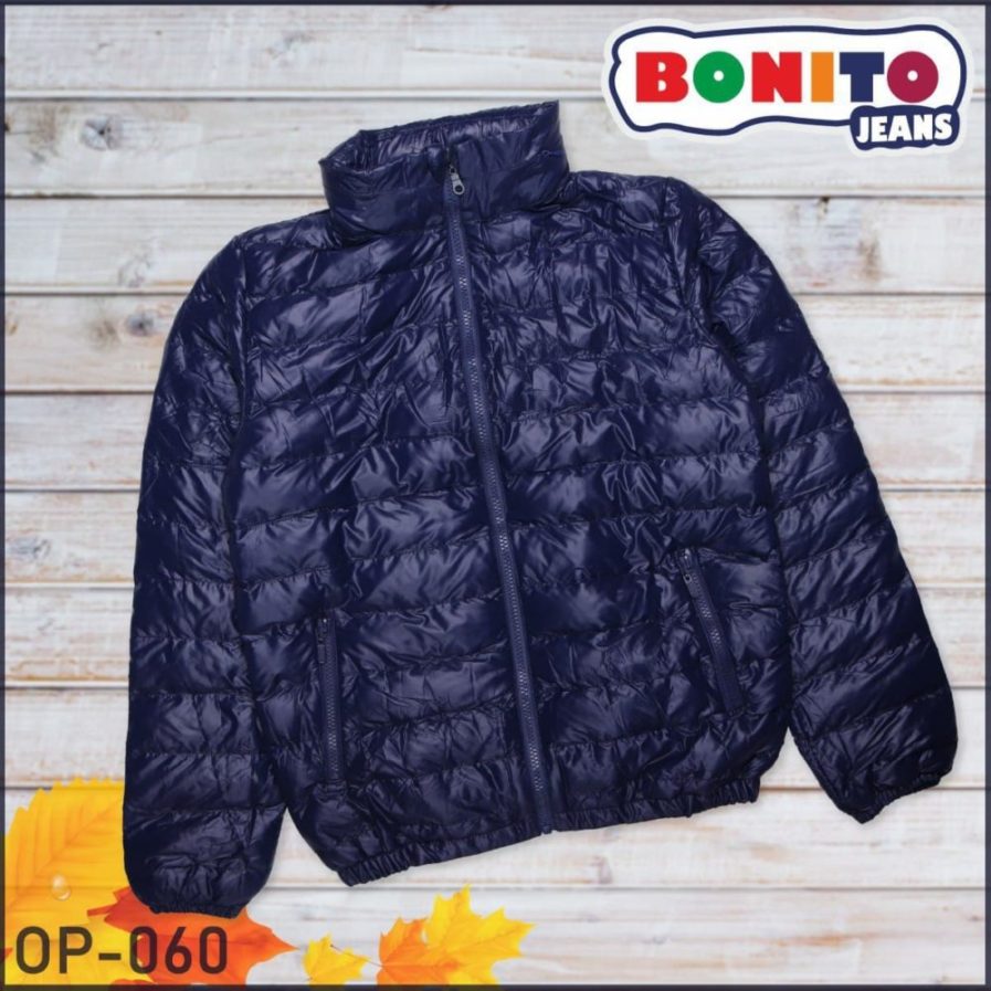 Kurtka o'g'il bolalar uchun (x100 ta)