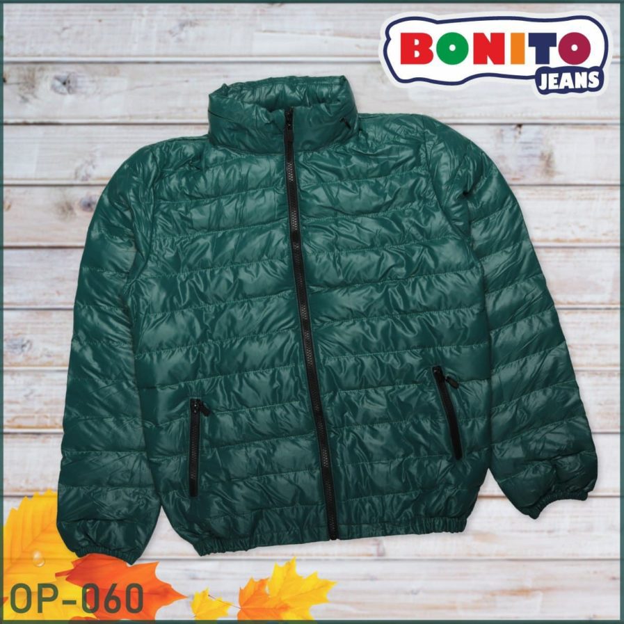 Kurtka o'g'il bolalar uchun (x100 ta)